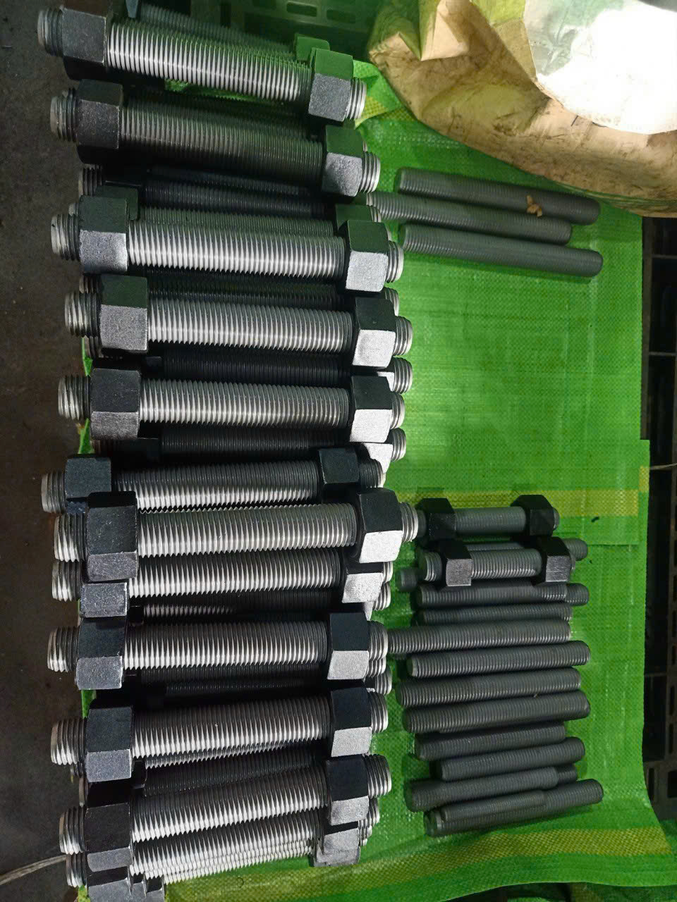 Các kích thước Stub Bolt ASTM A193 B7M thông dụng